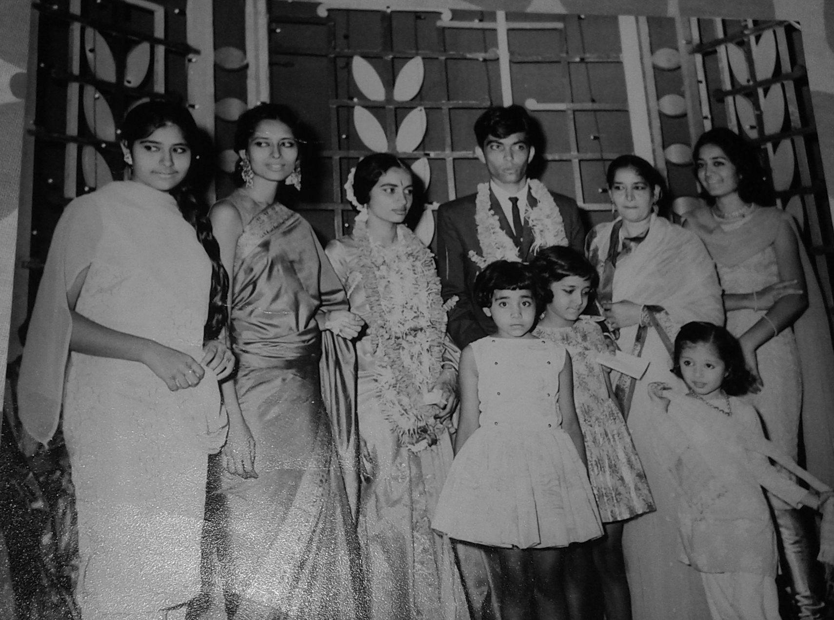 many-wedding